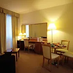 Western Park 4* פיאצ'נצה