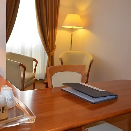 فندق Western Park