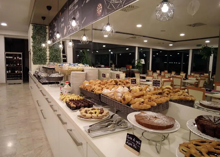 Western Park Hotel 4*