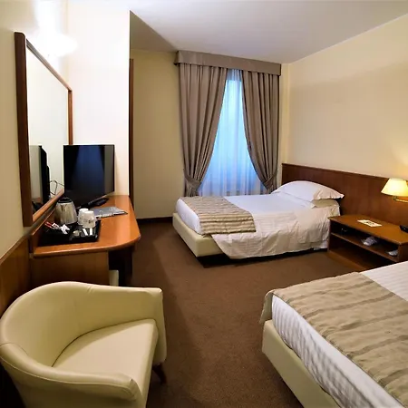 Western Park 4* 피아첸차