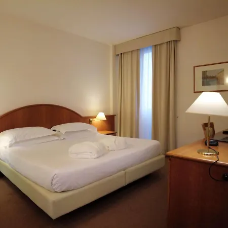 Western Park 4* Piacenza