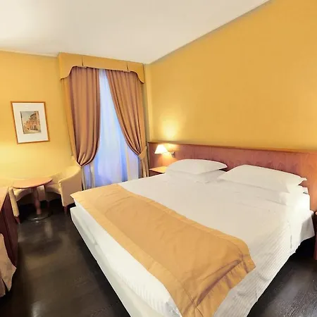 فندق Western Park بياتشينسا