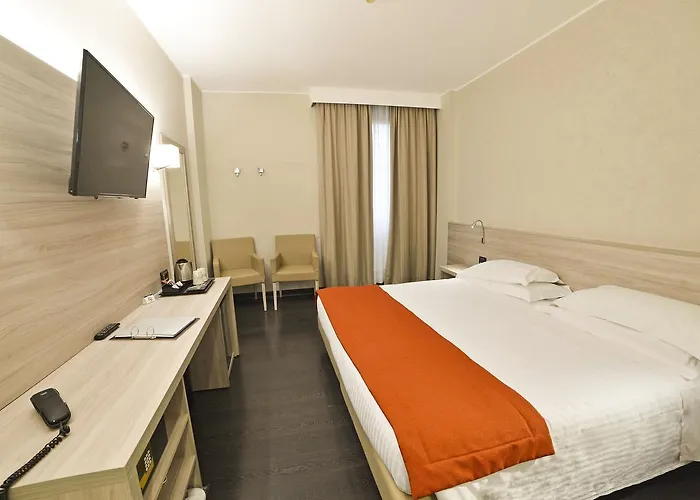 Western Park Otel 4*